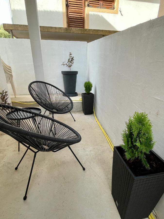 Seascape - Relaxing Beach Home, Steps From The Water! Bilice Exterior foto